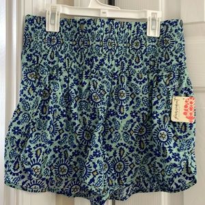 NWT Free People the Way Home high waisted shorts in turquoise mint, Size M.